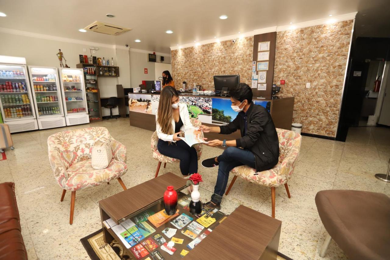 里奥马酒店 马卡帕 外观 照片