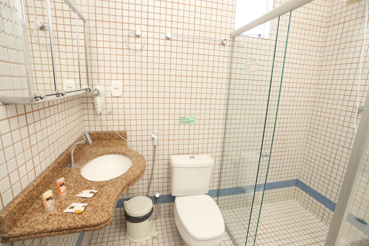 里奥马酒店 马卡帕 外观 照片